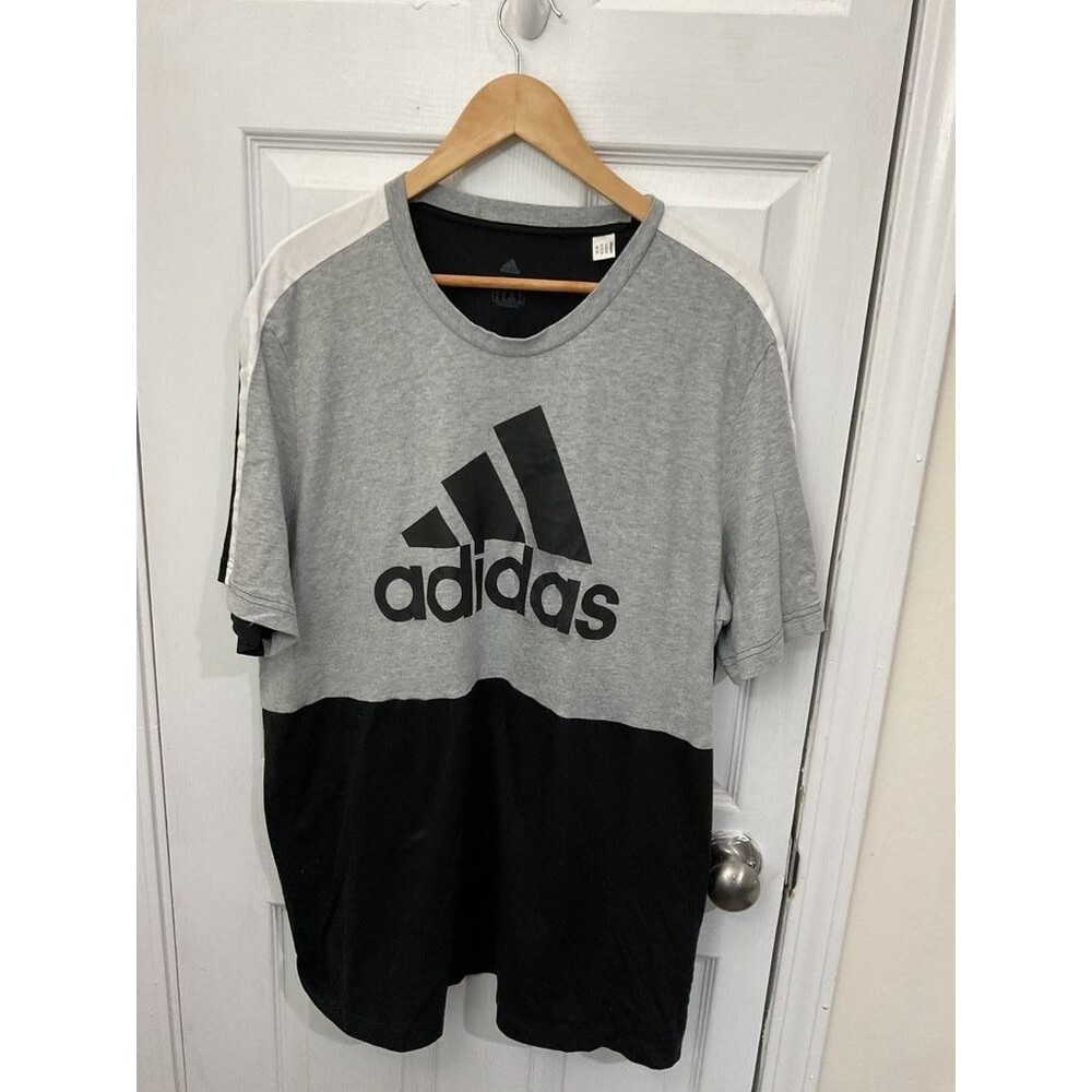 Adidas Men's 2XL Gray and Black Logo T-Shirt